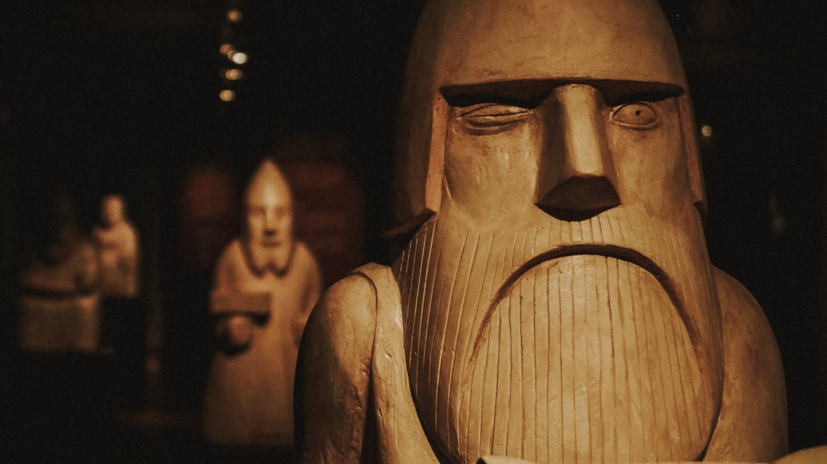 Conquering with Courage: A Guide to Viking Training and Battle Tactics