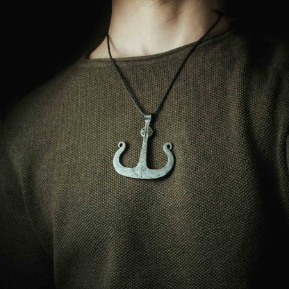 skidbladnir pendant from norse mythology